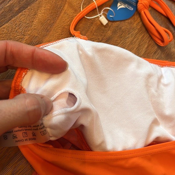 New Viilop two piece, beautiful orange swimsuit - Picture 12 of 16